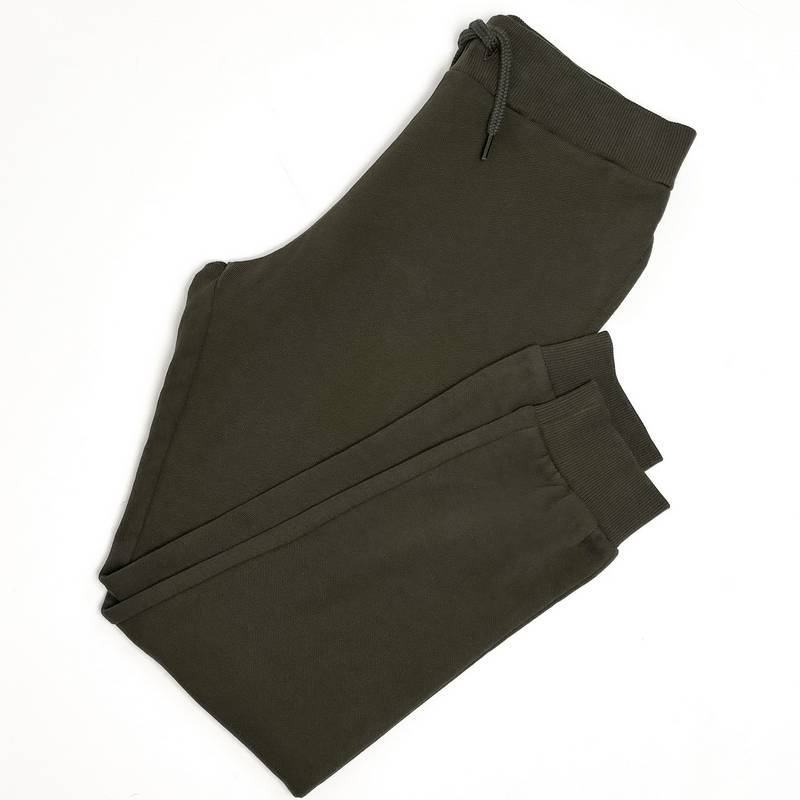 جدیدترین شلوارهای پسرانه در مزون کودک