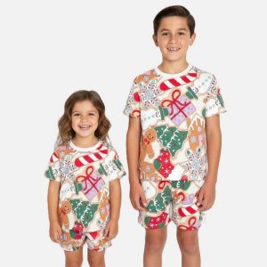 لباس پسرانه و دخترانه سایز 0 تا 2 سال 14 ست تیشرت شلوارک بچه گانه کریسمسی برند Kids